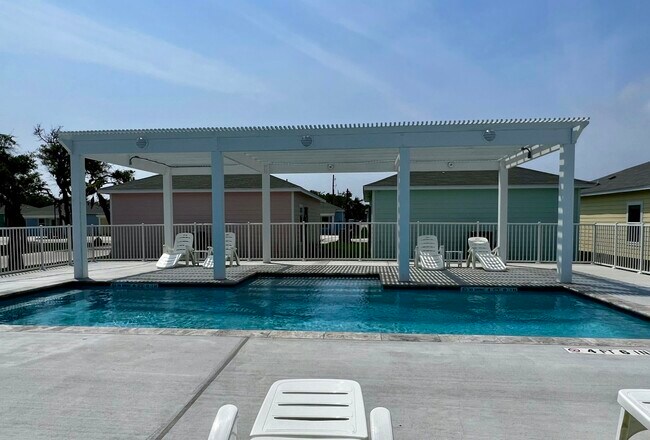 Building Photo - 109 Mirage Ln