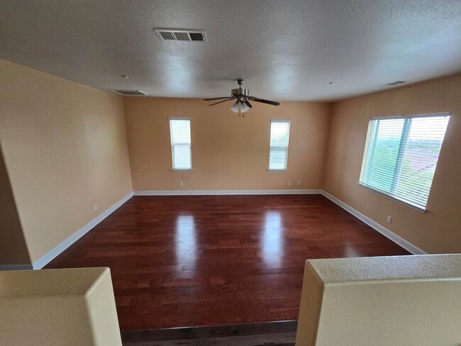 Building Photo - Executive EHR Home