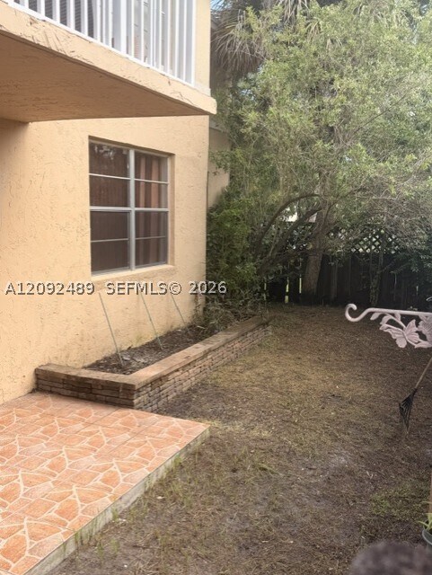 Building Photo - 4320 NW 79th Ave