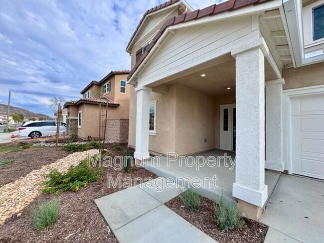 Building Photo - 31343 Autumn Blaze Dr