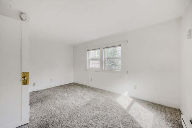 Building Photo - 714 1/2 S Tejon St