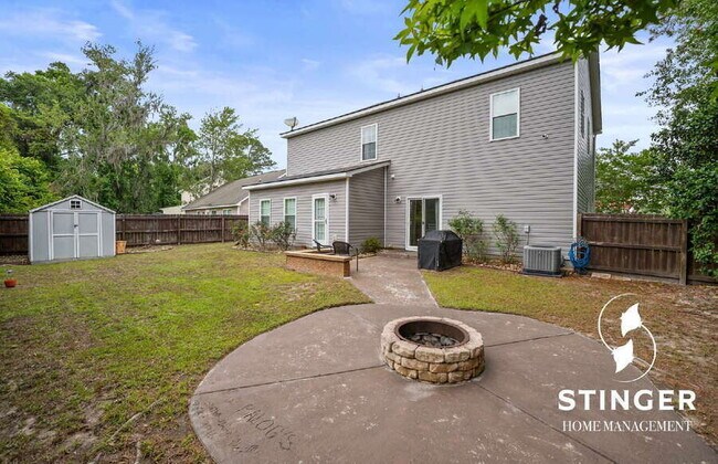Building Photo - 67 Wintergreen Dr