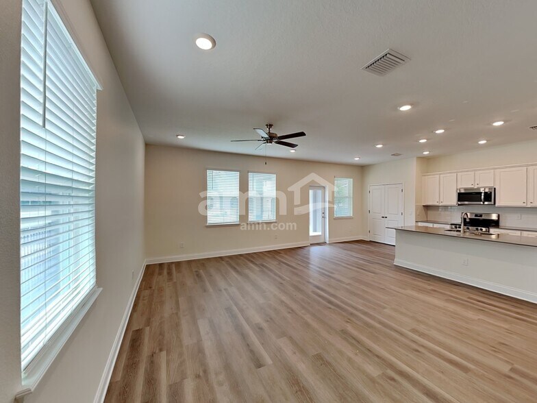 Building Photo - 1080 Grafton Ridge Dr