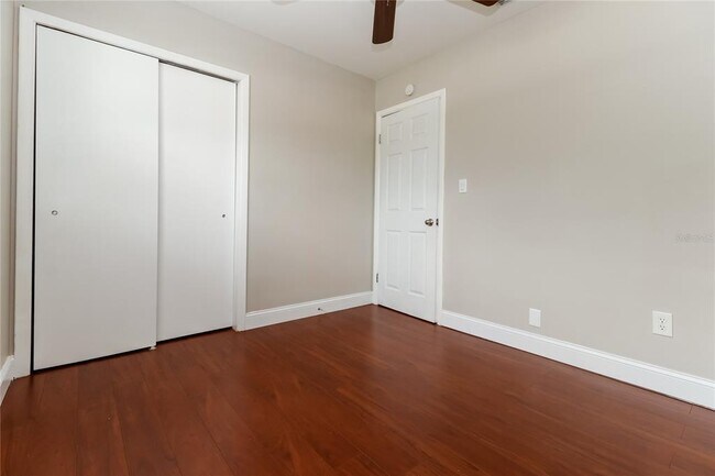 Building Photo - 104 Ramona Cir