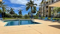 Building Photo - Gated Community in Hawaii Kai! Colony at P...