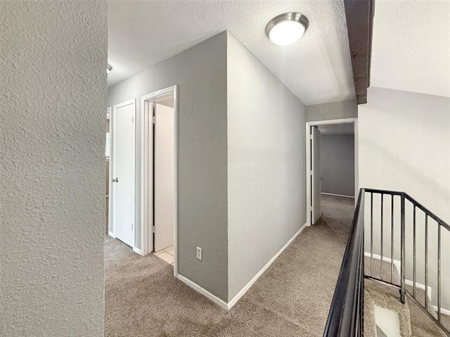 Building Photo - 405 Peninsula Dr
