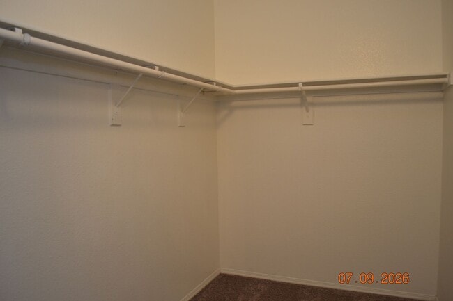 Building Photo - 2BED/2BA SOUTHWEST HOME - 1 STORY IN GATED COMMUNITY WITH POOL AREA AND SPA