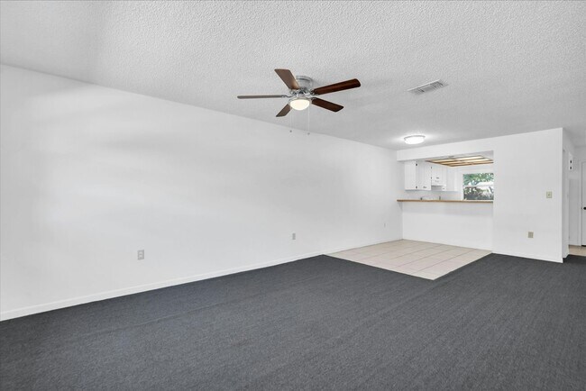 Building Photo - 5601 59th Way N