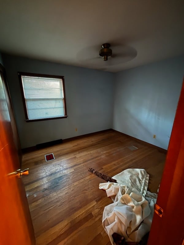 Building Photo - 2221 Shelly Dr