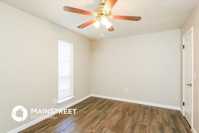 Building Photo - 8224 NW 86th St