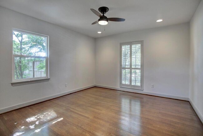 Building Photo - 5402 Cheena Dr