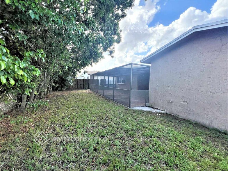 Building Photo - 11860 NW 29th Pl