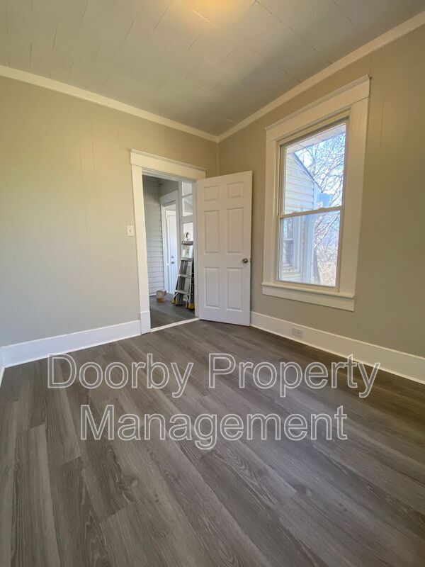 Building Photo - 3011 15th Ave