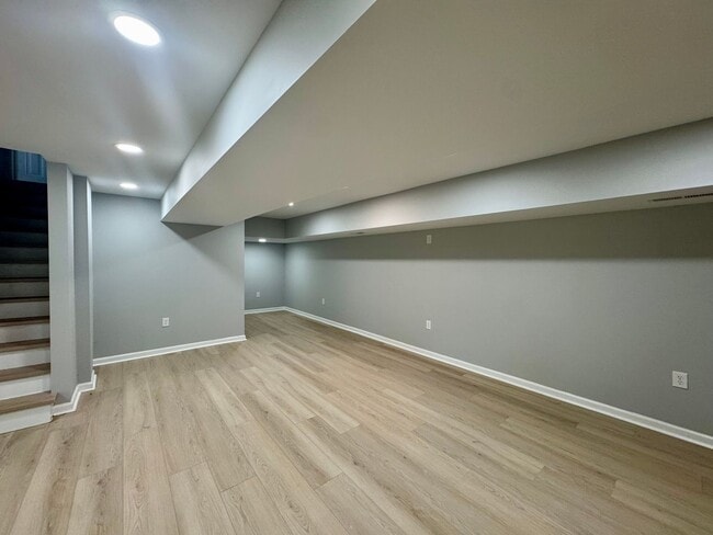 Building Photo - Four Bedroom House/Boonsboro Area