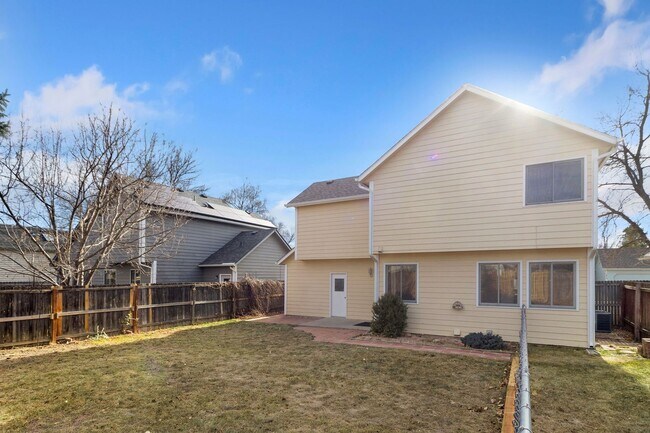 Building Photo - Great 3-bed Home in Central Location