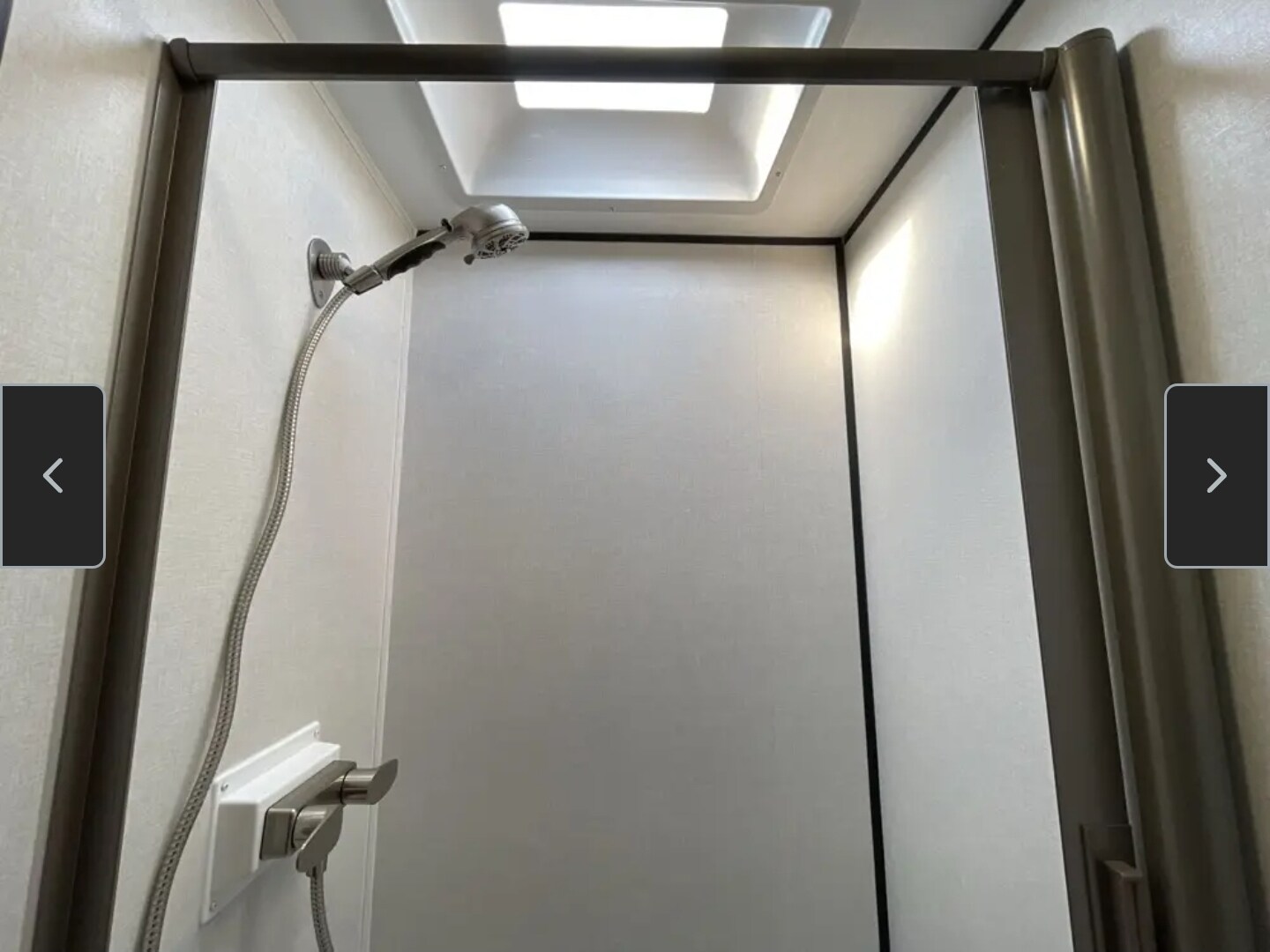 Building Photo - 532 Camino de Amor