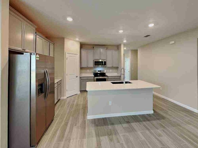 Building Photo - 2422 Carters Paddock Rd
