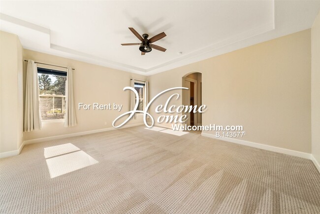 Building Photo - 15020 Redmond Lp