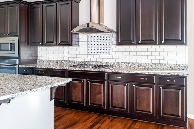 Building Photo - 2794 Rising Moon Way