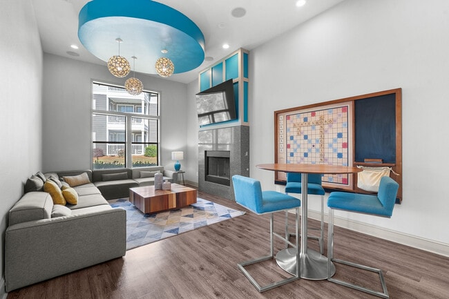 Building Photo - The Connection