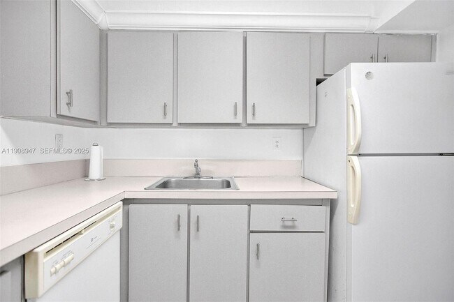 Building Photo - 200 172nd St