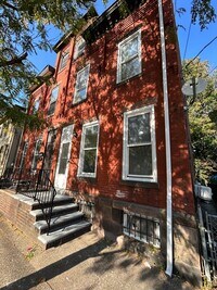 Building Photo - 298 Rutherford Ave