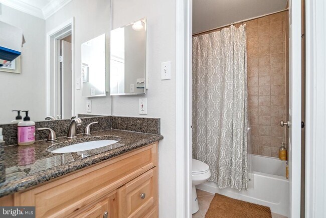 Building Photo - 3315 Wyndham Cir