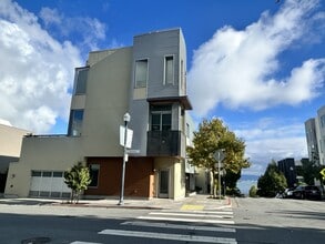 Building Photo - 198 Coleman St