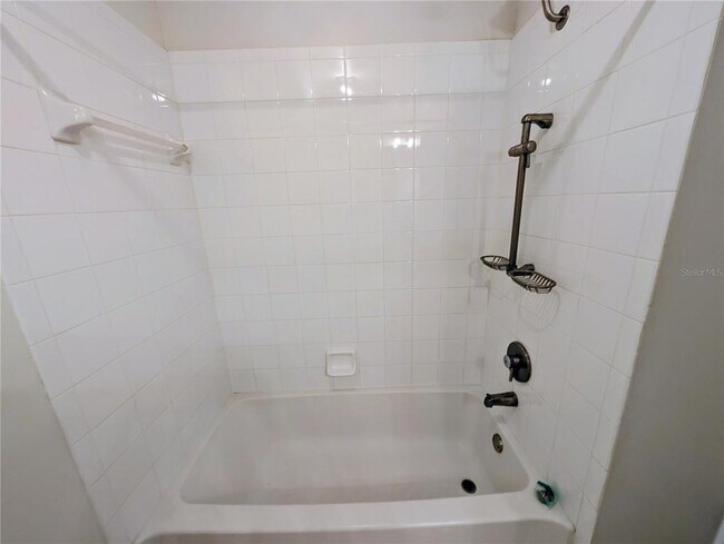 Building Photo - 5001 Baraldi Cir