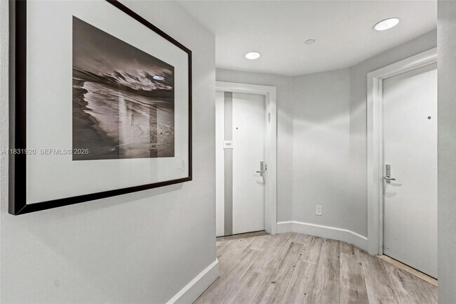 Building Photo - 21055 Yacht Club Dr