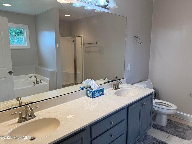 Building Photo - 204 Armistead Way
