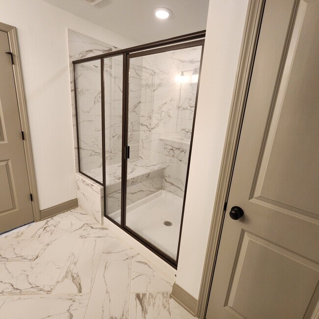 Building Photo - 419 Stovall Pl