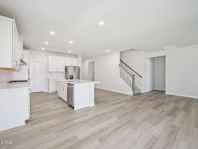 Building Photo - 300 Karlov Rd