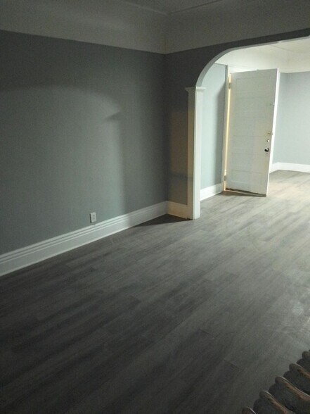 Primary Photo - 1414 Fillmore Ave