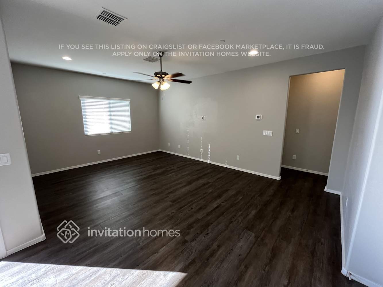 Building Photo - 21167 W Cypress St