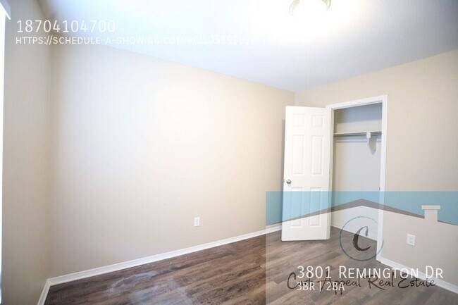 Building Photo - 3801 Remington Dr