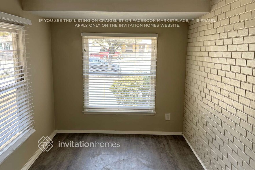 Building Photo - 403 Baldwin Ave