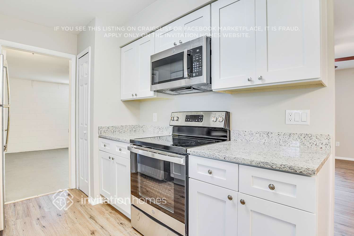 Building Photo - 2681 Clearbrook Cir