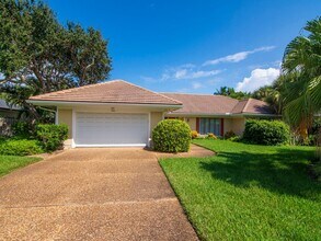 Building Photo - 256 Egret Ln