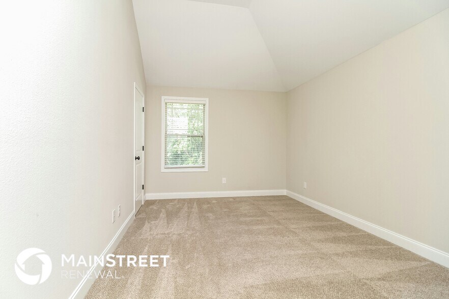 Building Photo - 1237 Catawba Way