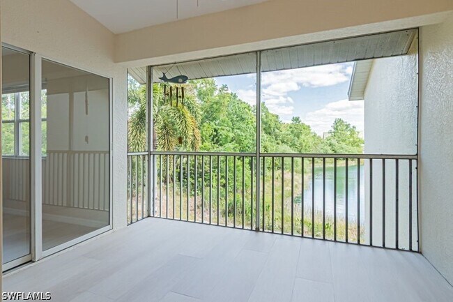 Building Photo - 4985 Sandra Bay Dr