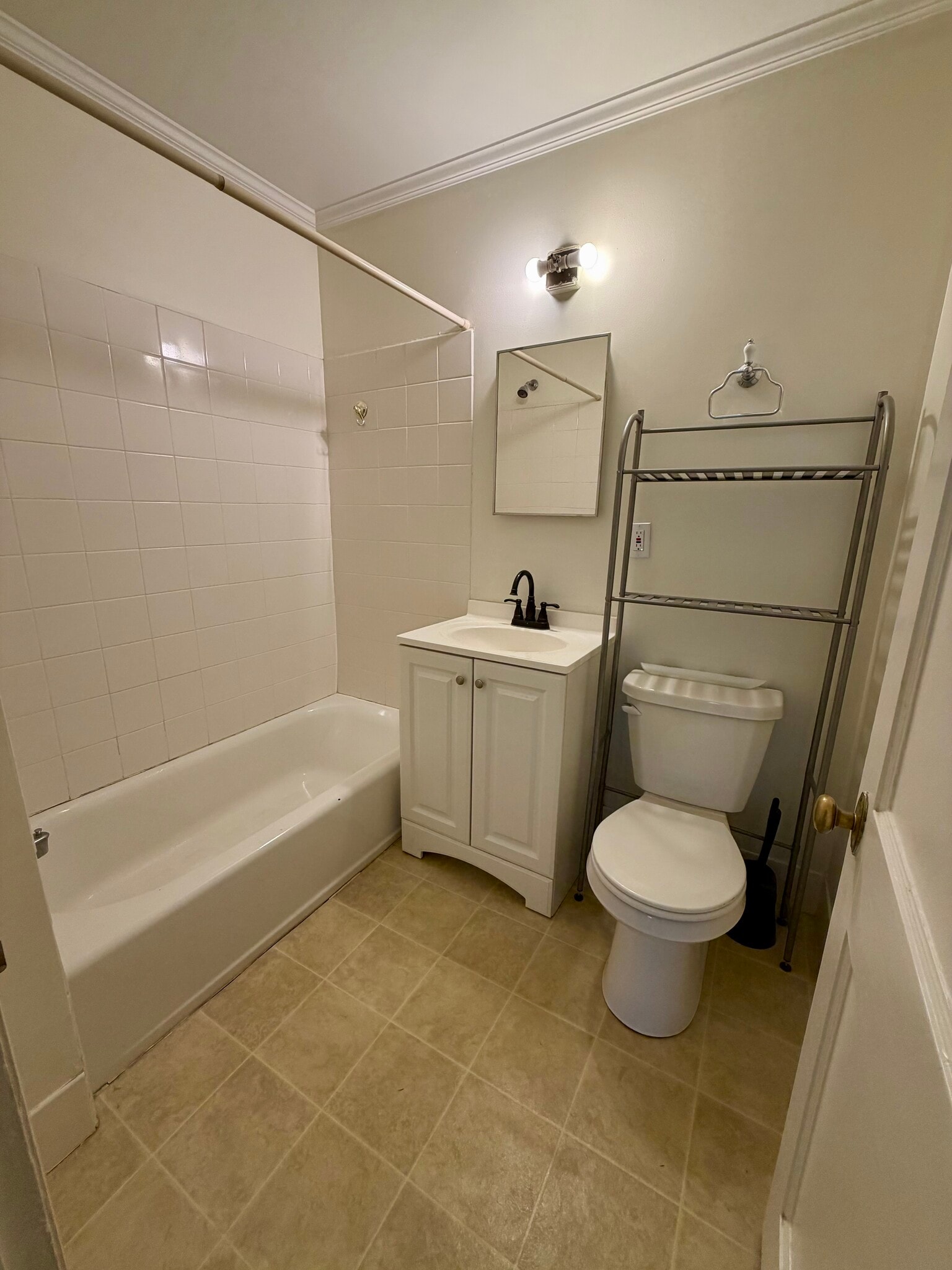 Updated Full Bath - 112 Fairfield Ln