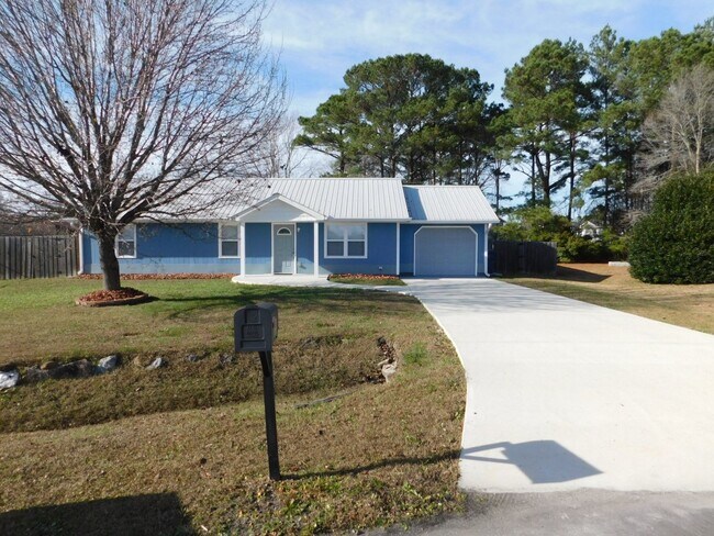 Building Photo - Charming Home in Havelock