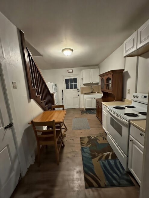 Building Photo - 33 Frederick St