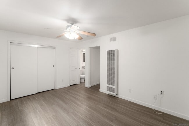 Building Photo - 4654 33rd St