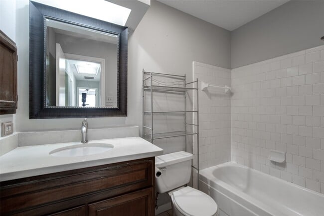 Building Photo - 8319 Wind Willow Dr