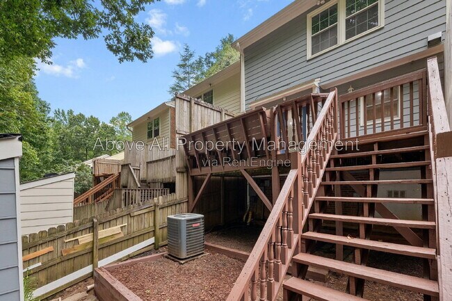 Building Photo - 207 Bay Dr