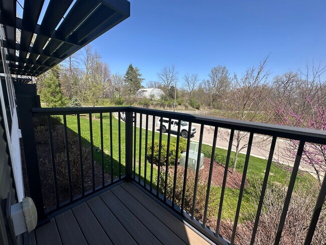 Building Photo - 3046 Anderberg Dr