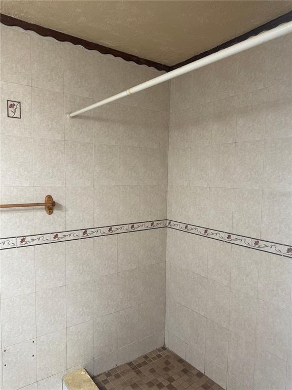 Building Photo - 62 Dorset Dr