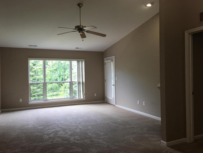 Building Photo - 20209 Chesapeake Cir